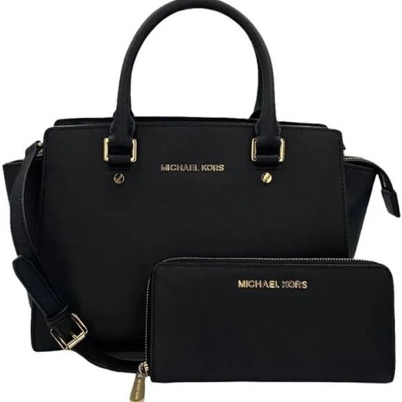 NWT Michael Kors Selma bag with matching wallet. Black Women's Tote Bag - Picture 1 of 7